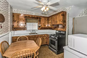 244-02 137th Rd, Rosedale, NY 11422 - Photo 11