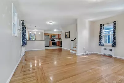 265 Beach 135th Street, Rockaway Park, NY 11694 - Photo 3