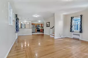 2-65 Beach 135th St, Rockaway Park, NY 11694 - Photo 3