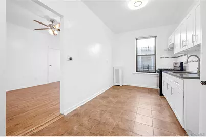 933 Saratoga Avenue #3, Brooklyn, NY 11212 - Photo 5
