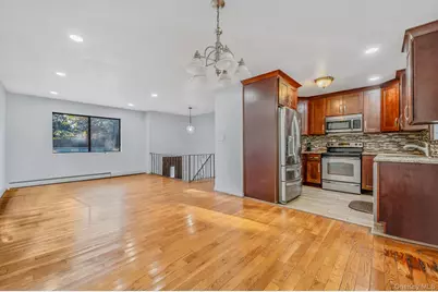 101 S 30th Street, Wyandanch, NY 11798 - Photo 9