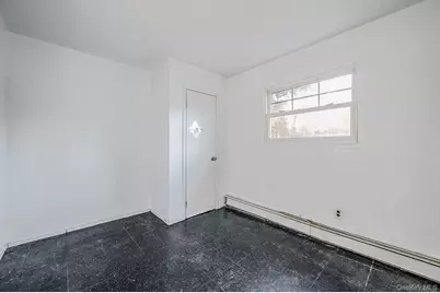 101 S 30th Street, Wyandanch, NY 11798 - Photo 29