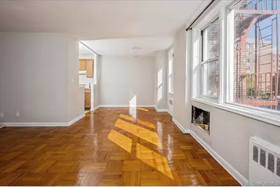 3 Sadore Lane #2J, Yonkers, NY 10710 - Photo 7