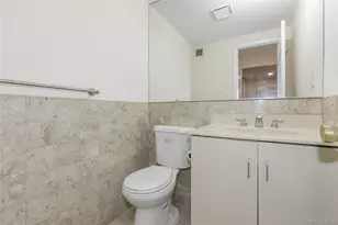 12 Bond St, Great Neck, NY 11021 - Photo 17