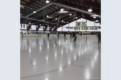 12 Bond Street #4-C, Great Neck, NY 11021 - Photo 33