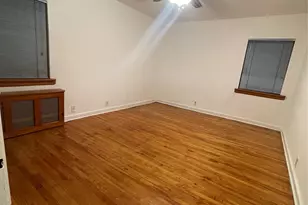 196-61 69th Ave, Fresh Meadows, NY 11365 - Photo 3