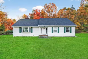 108 Circle Dr, Monroe, NY 10950 - Photo 5