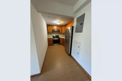 35-19 Leavitt Street #3E, Flushing, NY 11354 - Photo 5