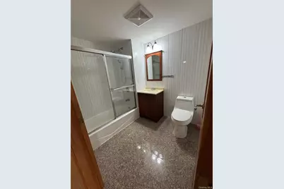 35-19 Leavitt Street #3E, Flushing, NY 11354 - Photo 3