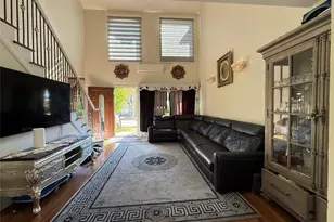 689 Arlington Ave, Baldwin, NY 11510 - Photo 3