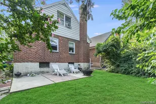 80-15A 168th St, Flushing, NY 11432 - Photo 29