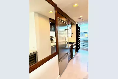 1 Renaissance Square #11A, White Plains, NY 10601 - Photo 3