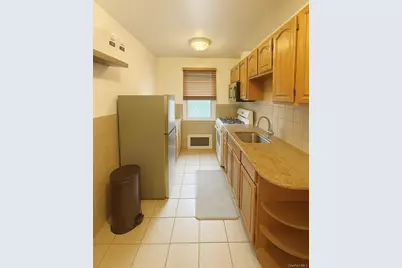 7103 252 Street #199B, Bellerose, NY 11426 - Photo 5