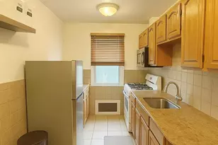 71-03 252nd St, Bellerose, NY 11426 - Photo 5