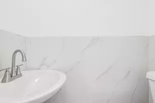 102-20 189th St, Hollis, NY 11423 - Photo 29