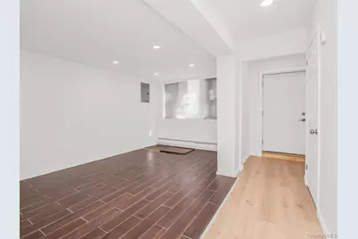 10220 189th Street, Hollis, NY 11423 - Photo 15