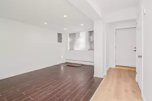 102-20 189th St, Hollis, NY 11423 - Photo 15