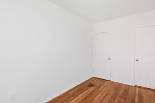 102-20 189th St, Hollis, NY 11423 - Photo 25