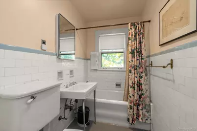 57 Beacon Hill Road, Port Washington, NY 11050 - Photo 15