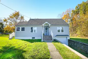 390 Hufcut Rd, Middletown, NY 10941 - Photo 1