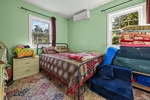 49 Ashely Dr, Valley Stream, NY 11580 - Photo 19