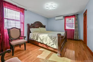 49 Ashely Dr, Valley Stream, NY 11580 - Photo 13