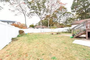 18 Pennwood Dr, Mastic Beach, NY 11951 - Photo 15