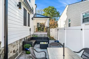 127 Villa Ave, Yonkers, NY 10704 - Photo 31