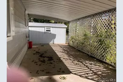 465 Old Country Road #465, Riverhead, NY 11901 - Photo 3