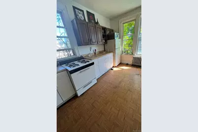 282 Reservoir Place, Bronx, NY 10467 - Photo 9