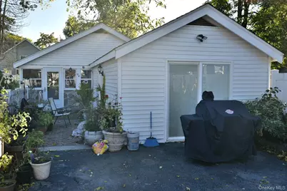 9 Chestnut Street, Greenwood Lake, NY 10925 - Photo 37