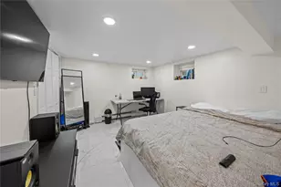 163-37 15th Dr, Whitestone, NY 11357 - Photo 13