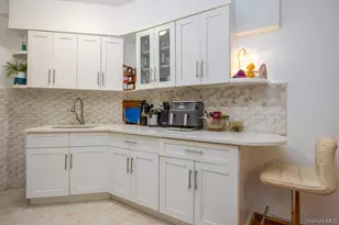 1601 Metropolitan Ave, Bronx, NY 10462 - Photo 9