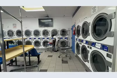 114-25 Merrick Blvd, Rochdale, NY 11434 - Photo 5