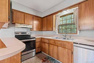 20 Patchogue Yaphank Road, Yaphank, NY 11980 - Photo 9