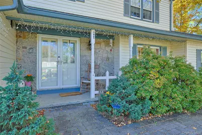 2 Lancaster Drive, Suffern, NY 10901 - Photo 3