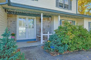 2 Lancaster Dr, Suffern, NY 10901 - Photo 3