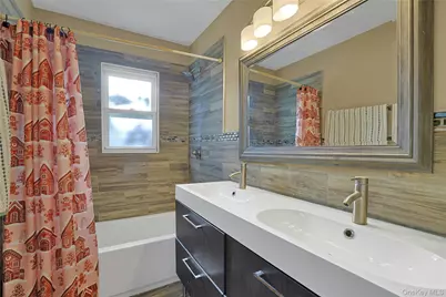 2 Lancaster Drive, Suffern, NY 10901 - Photo 23