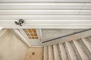 985 Douglas Ave, Wantagh, NY 11793 - Photo 7