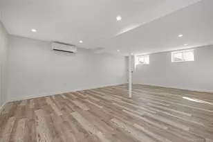 985 Douglas Ave, Wantagh, NY 11793 - Photo 27