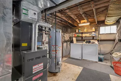 2975 Oceanside Road, Oceanside, NY 11572 - Photo 19