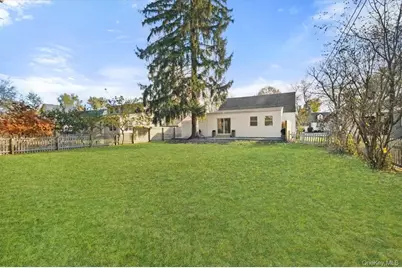 54 Oakwood Boulevard, Poughkeepsie, NY 12603 - Photo 3