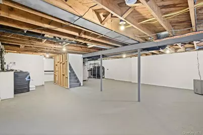 54 Oakwood Boulevard, Poughkeepsie, NY 12603 - Photo 25