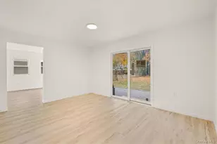 54 Oakwood Blvd, Poughkeepsie, NY 12603 - Photo 11