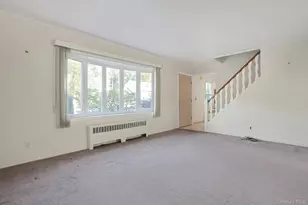 86 Braunsdorf Rd, Pearl River, NY 10965 - Photo 5