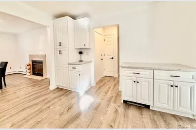 8 Fox Hollow Lane, Ridge, NY 11961 - Photo 11