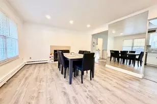 8 Fox Hollow Ln, Ridge, NY 11961 - Photo 7