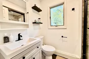 8 Fox Hollow Ln, Ridge, NY 11961 - Photo 21