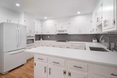 111 Seven Bridges Road, Chappaqua, NY 10514 - Photo 17