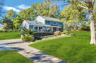 39 Bevin Rd, Northport, NY 11768 - Photo 3